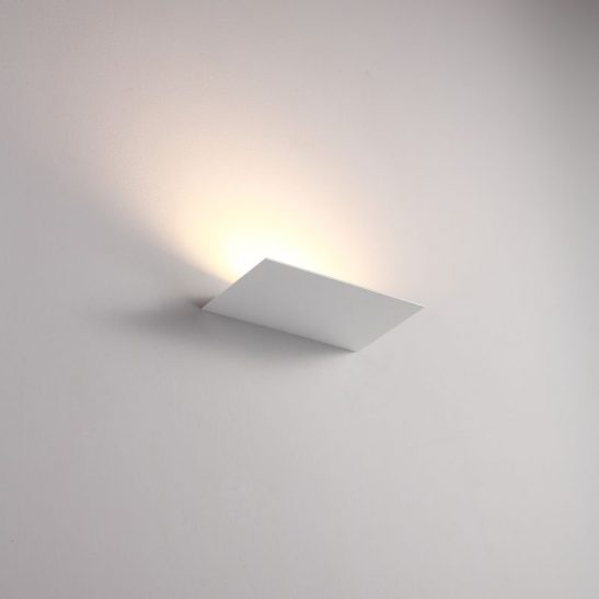 LWA438-WT 12 watt white interior LED Wall washer light