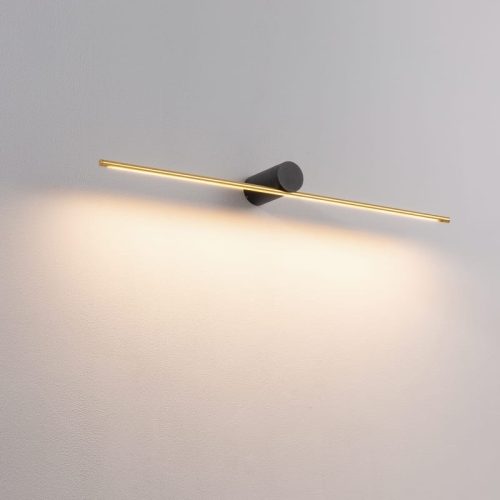 LWA528-GD 11 watt black and gold LED picture light 800mm wide
