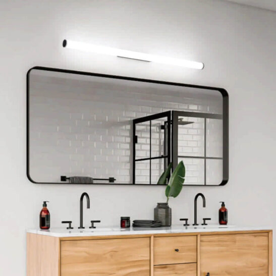 LWA561-BK 8 watt black tubular bathroom mirror light